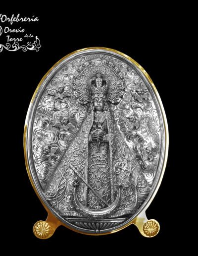 Portapaz Virgen Consolación Patrona Valdepeñas